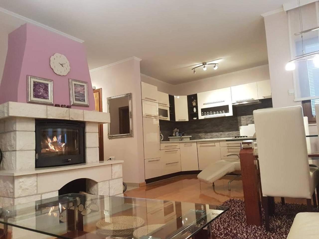 Apartman Lana Vlasic Esterno foto